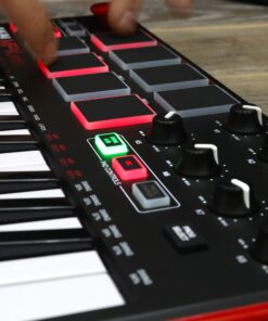 Akai Professional MPK Mini MKII – 25 Key USB MIDI Keyboard Controller With 8 Drum Pads, 8 Assignable Q-Link Knobs and Pro Software Suite Included Red 33 811Wze2mHKL