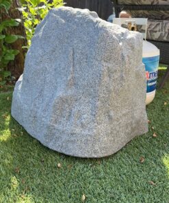 Emsco Group 2185 Large – Lightweight Landscape Rock-Resin, Granite 30 8123uetYFlL