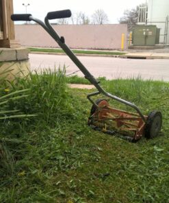 American Lawn Mower Company 1204-14 14-Inch 4-Blade Push Reel Lawn Mower, Red 14-Inch, 4-Blade 50 812Z2KHAe8L