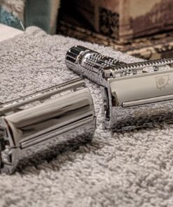 VIKINGS BLADE The Chieftain Safety Razor + 5 Swedish Platinum Super Blades + Carry Case Chromium Silver 41 812i8M829IL