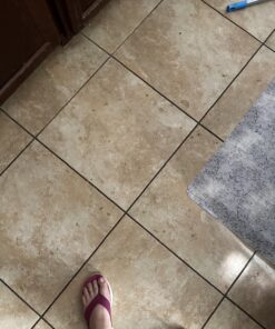 Goo Gone Grout & Tile Cleaner - 28 Ounce - Removes Tough Stains Dirt Caused By Mold Mildew Soap Scum and Hard Water Staining - Safe on Tile Ceramic Porcelain 28 Fl Oz (Pack of 1) 37 812qtyKJnYL