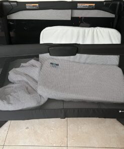 4moms Breeze Plus Portable Playard with Removable Bassinet and Baby Changing Station, Easy One-Handed Setup, from The Makers of The mamaRoo 28 812v3uO0o6L