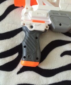 NERF Modulus ECS Motorized Blaster, Removable Scope, Drop Grip, Barrel, Stock, 10-Dart Clip (Amazon Exclusive) Frustration-Free Packaging 36 813GZ6NpaSL