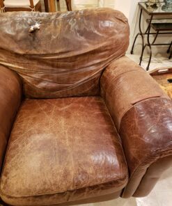 The Original Leather Recoloring Balm by Furniture Clinic - 16 Color Options - Leather Repair Kit for Furniture - Restore Couches, Car Seats, Clothing - Non-Toxic Leather Repair Cream (Medium Brown) Medium Brown 39 813h8lxxFjL