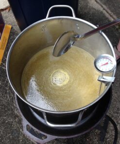 Northern Brewer - Essential Brew. Share. Enjoy. HomeBrewing Starter Set, Equipment and Recipe for 5 Gallon Batches (Block Party Amber) Essential w/ Block Party 49 814BlH4Ja9L