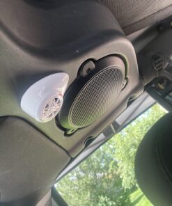 Pyle 6.5 Inch Dual Marine Speakers - 2 Way Waterproof and Weather Resistant Outdoor Audio Stereo Sound System with 200 Watt Power, Poly Carbon Cone and Butyl Rubber Surround - 1 Pair - PLMR62 (White) 34 814NfWJEiaL