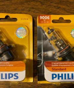 Philips 9006B1 9006 Standard Halogen Replacement Headlight Bulb, Pack of 1 15 814aXqyvaWL