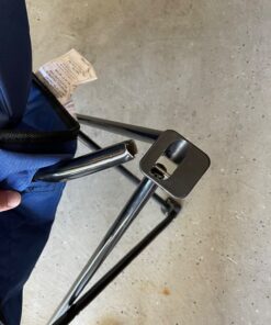 Coleman Portable Camping Chair with 4-Can Cooler, Fully Cushioned Seat and Back with Side Pocket and Cup Holder, Carry Bag Included, Collapsible Chair for Camping, Tailgates, Beach, and Sports Blue 48 814lYnfo0FL