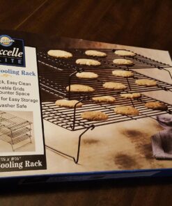 Wilton Excelle Elite 3-Tier Cooling Rack for Cookies, Cake and More - Cool Batches of Cookies, Cake Layers or Finger Foods, Black 53 814sGkc0ahL