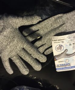 Stark Safe Cut Resistant Gloves, Level 5 Protection, Kitchen Cut Gloves for Meat, Shucking, Fillet, Mandolin Slicing, Carving, 1 Pair, Medium 38 814x4HjauZL