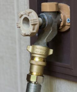 Camco Camper/RV Water Pressure Regulator | Protects RV Kitchen Small Appliances, Plumbing & Hoses | Reduces RV Water Pressure to Safe and Consistent 40-50 PSI | Drinking Water Safe (40055) 23 815t6m5GYL