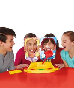 Hasbro Gaming Pie Face Showdown Game Multi-colored 17 8165mcYTrvL