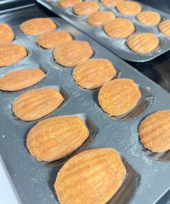 Bellemain Madeleine Pan | 12-Well Madeleine Mold Makes 12 Madeleine Cookies | Nonstick Tea Cake Pan for Madeleines, Cakelet Pan | Warp-Resistant Carbon Steel Madeline Pans (2-Pack) 47 8166eJmKjSL