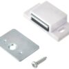 Shutter Hardware 50631-R Box of 10-15lb Single Magnetic Catch White/zinc Retail Pack. Original version 23 816V7ChdOKL