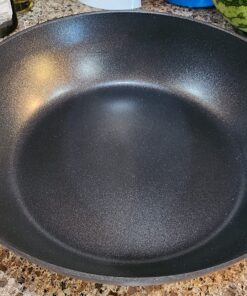 Calphalon Classic Hard-Anodized Nonstick Cookware Kitchen Essentials Set, 6-Piece Pots and Pans Set 6-Piece Nonstick w/ AquaShield™ 37 816aVKfi2RL