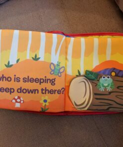Lamaze Peek-A-Boo Forest Soft Baby Book - Clip-On Cloth Book - Washable Crinkling Fabric Pages for Sensory Play - Teething and Learning Toys for Babies - 6 Months and Up 60 816mKVv5jcL