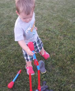 Stomp Rocket Original Dueling Rocket Launcher for Kids, 4 Rockets - Fun Backyard & Outdoor Kids Toys Gifts for Boys & Girls - Toy Foam Blaster Set Soars 200ft - Multi-Player Launcher Stand Dueling Launcher + 4 Rockets 33 816ndoJGqvL