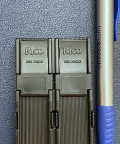 D'Addario Reed Guard IV - Sax & Clarinet Reed Case - Fits Reeds for Bb Clarinet, Soprano Sax, & Alto Sax Bb Clarinet/Alto Saxophone 11 817fpuP3gKL