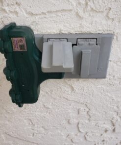 Woods 13270 3-Outlet Adapter, Indoor or Outdoor (Weatherproof), Green (Green) 21 817hqmmKqLL