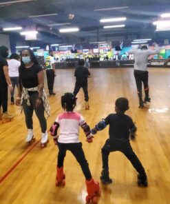 JBM Adult & Kids Knee Pads Elbow Pads Wrist Guards 3 in 1 Protective Gear Set for Skateboarding, Skating, Inline Skating, Roller Skating, Scooter, Biking and Multi-Sports Pink Small (3-11 years) 28 817j8fZKkhL