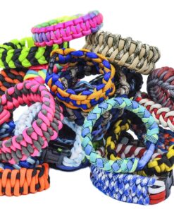 Craft County Adjustable Jig Bracelet Maker Pack Kit – 550 Paracord and Buckles Included – Wristband Maker Parachute Cord Weaving Braiding DIY Crafting Tool – Wooden Base 11 818G3dh04fL