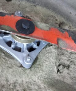 Craftsman Set of Two 187292, 192870, 532187292, 532192870 Spindle Assembly with Grease Zerk, Husqvarna Poulan 24 818IcRJYgIL