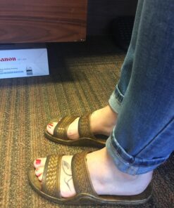 IMPERIAL SANDALS HAWAII Women Double Strap Jesus Style Hawaii Sandals, Unisex Sandal for Women Men and Teens 8 Brown 22 818PpURDYIL