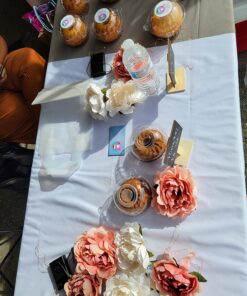 Hewnda 100 Pack Plastic Single Individual Cupcake Muffin Dome Holders Cases Boxes Cups Pods,Great for parties or cake/muffin sales 45 818r17WfTL