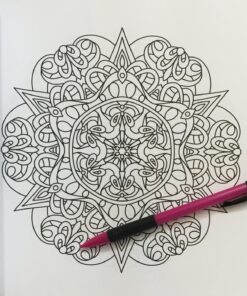 Centered - For Crayons And Wide Tipped Markers: Angie's Gentle Mood Menders - Volume 2 (Angie's Gentle Mood Menders - For Crayons And Wide Tipped Markers) Paperback, Large Print 58 819CEa8QqgL