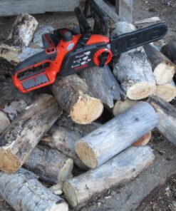 BLACK+DECKER 20V MAX Chainsaw Kit, Cordless, 10 inch, Tool-Free Chain Tensioning, Oil Lubrication System, Battery and Charger Included (LCS1020) 20V Chainsaw Kit 38 819El1kKZfL