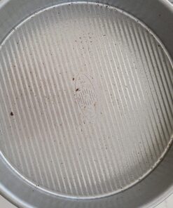 USA Pan Bakeware Round Cake Pan, 9 inch, Nonstick & Quick Release Coating, 9-Inch,Aluminized Steel 38 81A4kZTjq6L 1