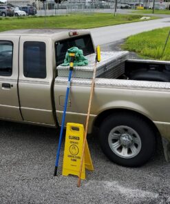 Rubbermaid Commercial Products Invader Fiberglass Wet Mop Handle, 60-Inch, Blue, Heavy Duty Mop Head Replacement for Industrial/Household Floor Cleaning 9 81ACYdBnVL