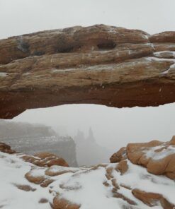 Nikon COOLPIX S3700 Digital Camera with 8x Optical Zoom and Built-In Wi-Fi (Silver) Silver Base 11 81ANsvGmpOL