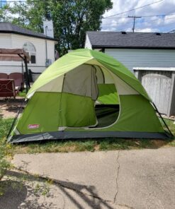 Coleman Sundome Camping Tent, 2/3/4/6 Person Dome Tent with Snag-Free Poles for Easy Setup in Under 10 Mins, Included Rainfly Blocks Wind & Rain, Tent for Camping, Festivals, Backyard, Sleepovers Palm Green 4 Person 42 81AQ7918gkL