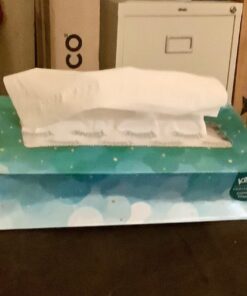 Kleenex Professional Facial Tissue for Business (21400), Flat Tissue Boxes, 36 Boxes / Case, 100 Tissues / Box, 3,600 Tissues / Case White 100 Count (Pack of 36) 43 81Ay5fyXNL