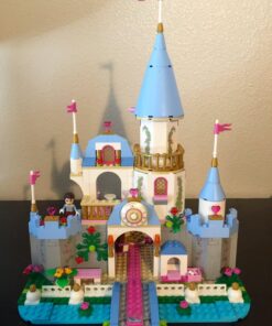 LEGO Disney Princess 41055 Cinderella's Romantic Castle 18 81BMliRMdlL