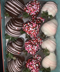 A Gift Inside The Original Love Berries Dipped Strawberries - 12 Berries 12 Love Berries Original 31 81BkcsVK4YL