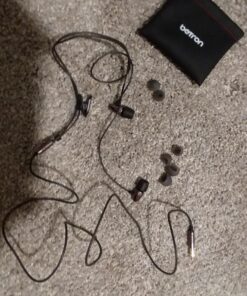 Betron ELR50 in Ear Headphones Earphones Wired with Noise Isolating Earbuds Tangle Free Cord Lightweight Carry Case Soft Ear Buds 3.5mm Plug (Black) Black 62 81C0ebj0JyL