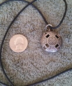 Wild Essentials Celtic Cross Aged Brass Essential Oil Diffuser Nickel Free Alloy Locket Pendant with 24 inch Chain, 6 Refill Pads, Customizable Color Changing Perfume Jewelry for Aromatherapy Bronze Celtic Cross No Oils 25 81C9dMqdZKL