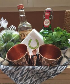 Sertodo Copper Moscow Mule Mugs | Set of 4, 18 oz Capacity | Stainless Steel Handles |100% Pure Copper, Heavy Gauge, Hand Hammered 4 Count (Pack of 1) Stainless Steel Handle 18 81CNvG6SIdL