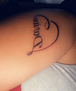 Tattoo Goo Original Travel Size Tattoo After Care, Natural Tattoo Balm with Beeswax and Cocoa Butter, Soothing Tattoo Ointment and Brightening Care, .32 oz; Packaging may vary 36 81DBa5GLw6L