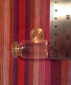 Yesker IPV023 Package of 24 Small Mini Glass Jars with Cork Stoppers-Size: 1-1/2" Tall X 3/4 Inches Diameter, Count 26 81DFVYdF9TL