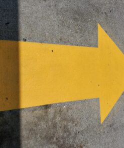 Rust-Oleum 2548838 Professional Inverted Striping Spray Paint, 18 oz, Yellow 18 Ounce 7 81E3P8XhTxL