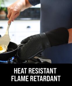 HOMWE Extra Long Professional Silicone Oven Mitt, Oven Mitts with Quilted Liner, Heat Resistant Pot Holders, Flexible Oven Gloves, 1 Pair (Black, 13.7 inch) Black 22 81E7aCdPqtL