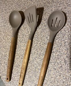 Miusco Non-Stick Silicone Kitchen Utensils Set with Natural Acacia Hard Wood Handle, 5 Pieces, Grey, BPA Free, Baking, Serving and Cooking Utensils Gray 40 81ESX4Y3vkL