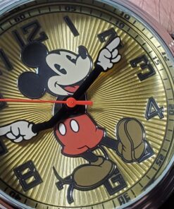 Disney Mickey Mouse Adult Vintage Articulating Hands Analog Quartz Watch Silver, Black 40 81EnpWNqEML