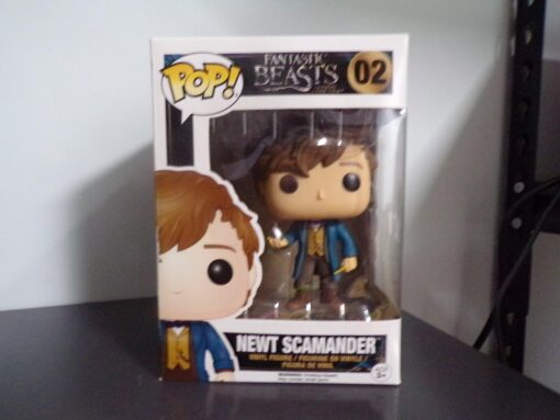 Funko POP Movies: Fantastic Beasts - Newt w/Egg Action Figure