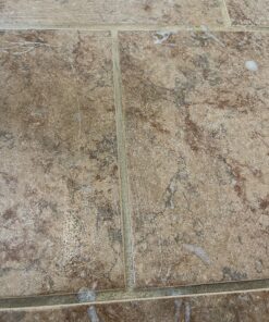 Goo Gone Grout & Tile Cleaner - 28 Ounce - Removes Tough Stains Dirt Caused By Mold Mildew Soap Scum and Hard Water Staining - Safe on Tile Ceramic Porcelain 28 Fl Oz (Pack of 1) 46 81F29cEzUtL