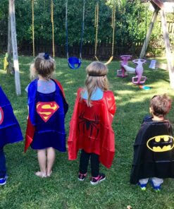 RioRand Kids Dress Up 5PCS Superhero Capes Set and Slap Bracelets for Boys Costumes Birthday Party Gifts 30 81F2RHShtzL