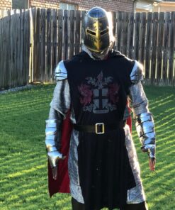 Men's Medieval Knight Costume Small/Medium Black,silver,red 23 81FKB3sCQ4L
